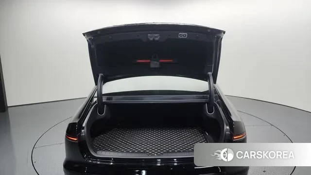 Hyundai Grandeur (GN7) id 3591152 из Кореи 11