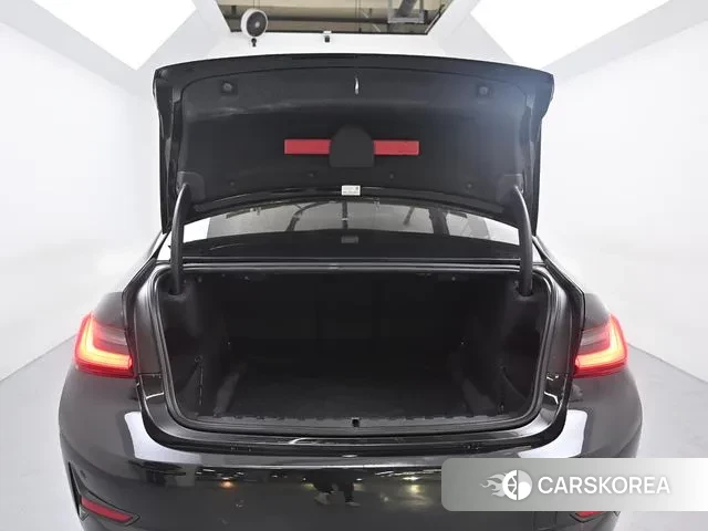 BMW 3 Series (G20) id 3013470 из Кореи 11