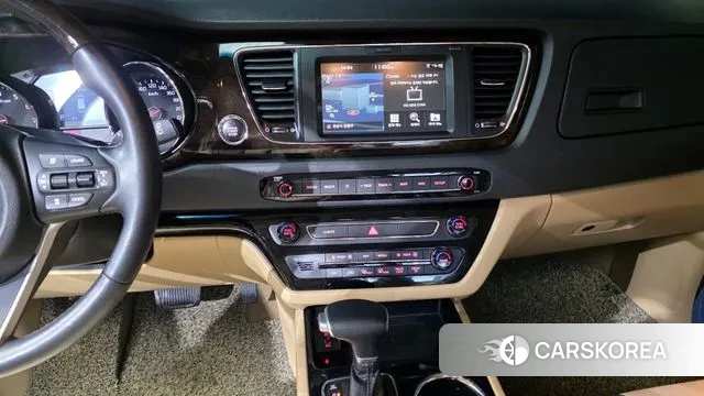 Kia The New Carnival id 3552376 из Кореи 11