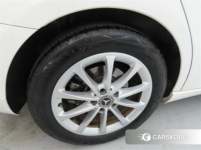 Mercedes-Benz A-Class W177 id 3800999 из Кореи 11