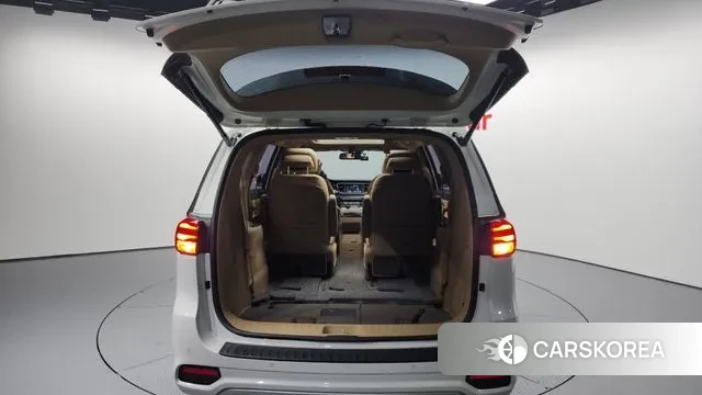 Kia The New Carnival id 3546691 из Кореи 11