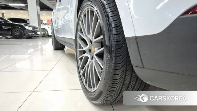 Porsche Cayenne (PO536) id 3342009 из Кореи 11