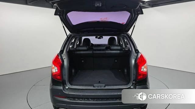 Ssangyong New Style Korando C id 4551826 из Кореи 11
