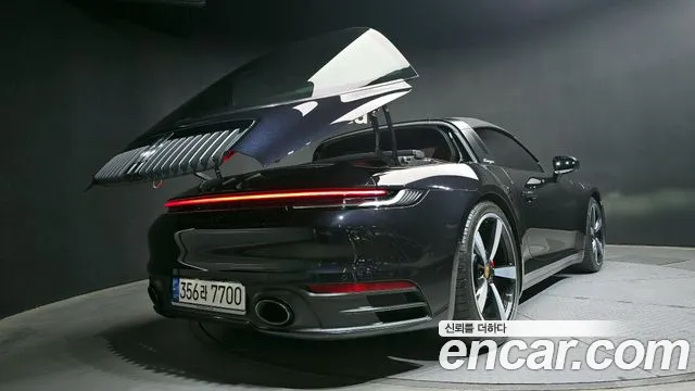 Porsche 911(992) id 2745234 из Кореи 11