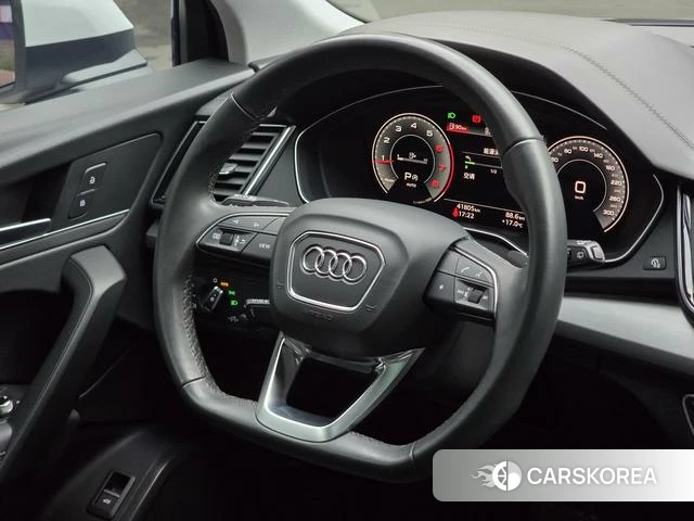 Audi Q5L id 4259591 из Китая 11