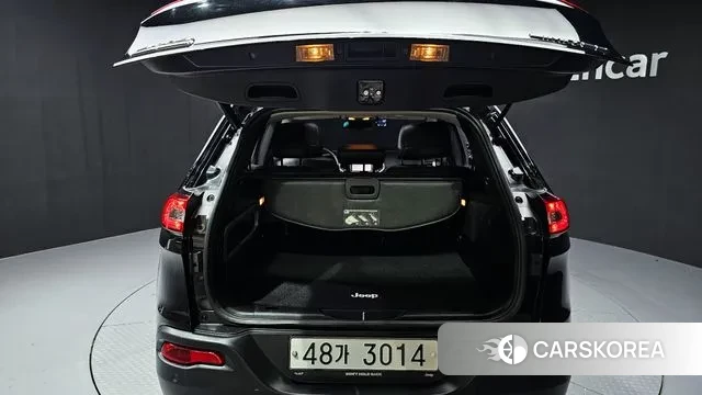 Jeep Cherokee (KL) id 3107314 из Кореи 11