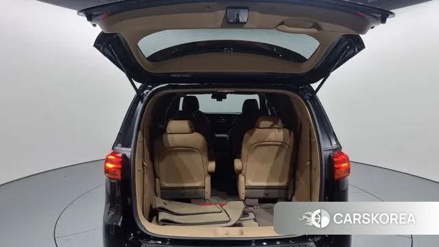 Kia The New Carnival id 2902752 из Кореи 11