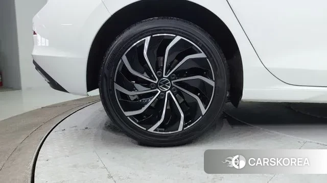 Volkswagen Golf 8th Generation id 3426881 из Кореи 11