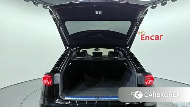 Audi Q8 (4M) id 3316511 из Кореи 11