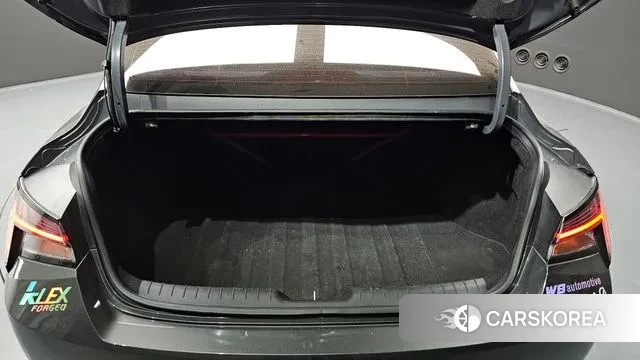 Hyundai Avante (CN7) id 3717232 из Кореи 11