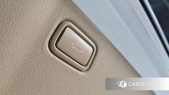 Kia All New Carnival id 4286382 из Кореи 11