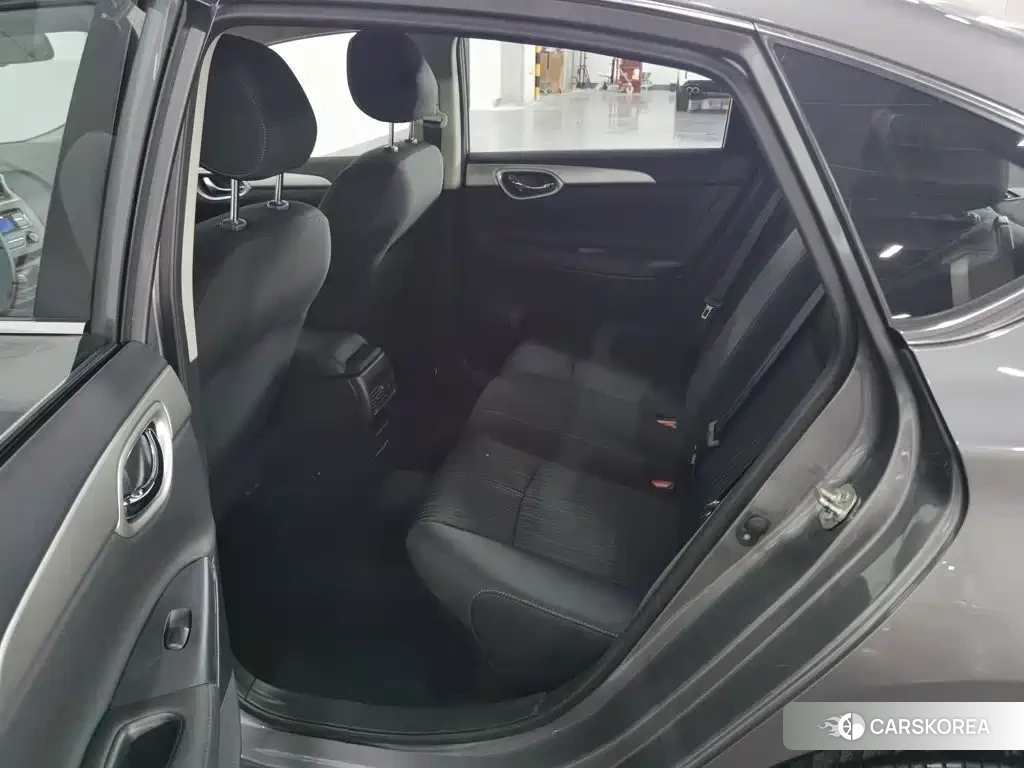 Nissan Sylphy id 4583869 из Китая 11