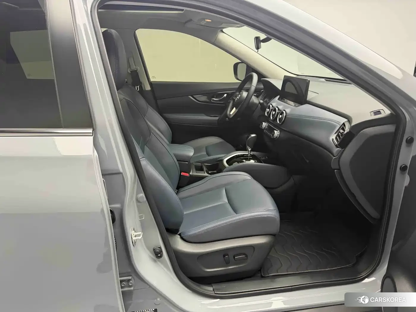 Nissan Qijun id 4515381 из Китая 11