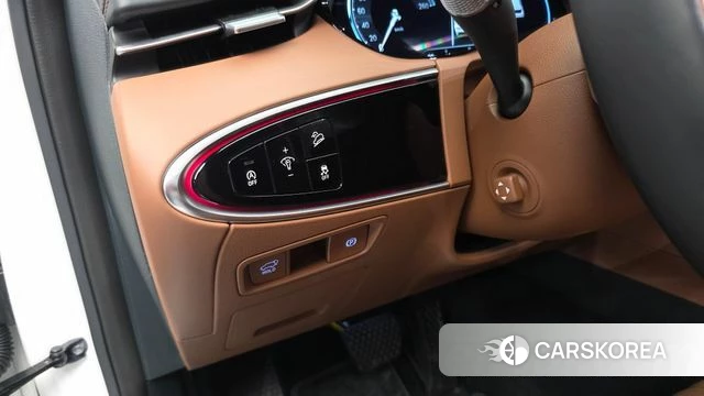 Genesis GV70 id 4554943 из Кореи 11