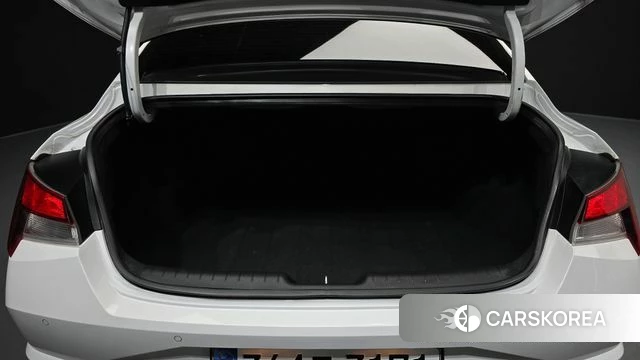 Hyundai Avante Hybrid (CN7) id 4428002 из Кореи 11
