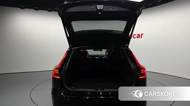 Volvo V60 Cross-Country 2nd Generation id 3885578 из Кореи 11