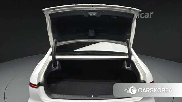 Hyundai Grandeur (GN7) id 4480660 из Кореи 11