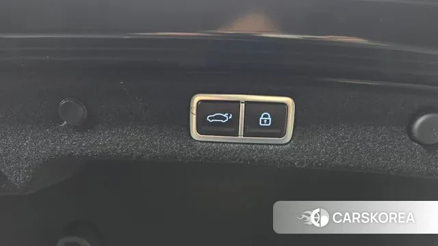 Hyundai Grandeur (GN7) id 3083130 из Кореи 11