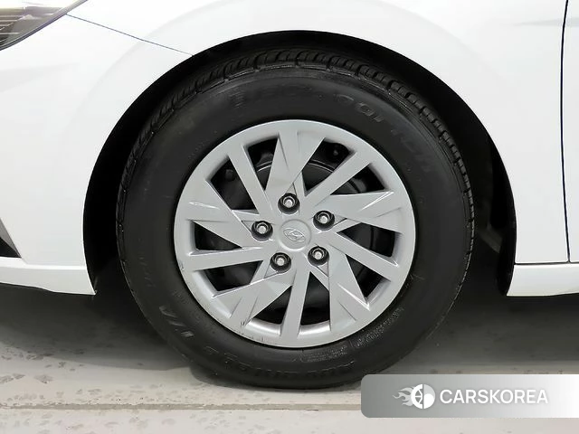 Hyundai Avante (CN7) id 3890248 из Кореи 11