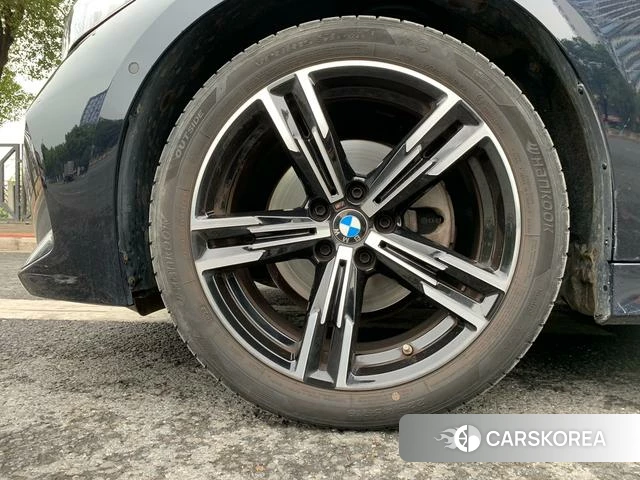 BMW 3 series id 4279157 из Китая 11