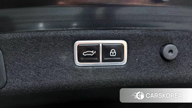 Genesis The New G70 id 3954728 из Кореи 11