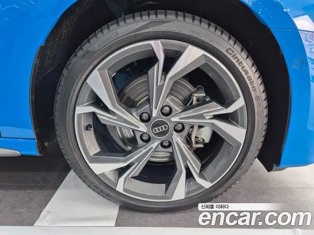 Audi A3 (8Y) id 2852667 из Кореи 11