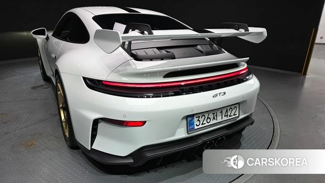 Porsche 911(992) id 4548496 из Кореи 11