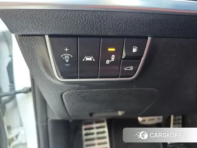 Kia Stinger id 3583120 из Кореи 11