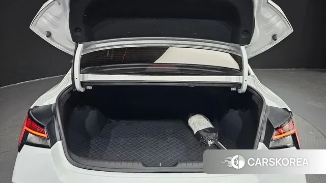 Hyundai The New Avante Hybrid (CN7) id 3769650 из Кореи 11