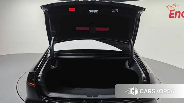 Hyundai Grandeur (GN7) id 4314926 из Кореи 11