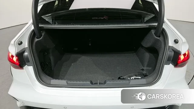 Audi A3 (8Y) id 3739181 из Кореи 11