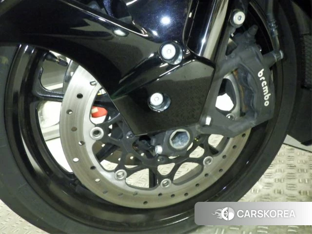 Suzuki GSX1300R HAYABUSA id 3947124 из Японии 11