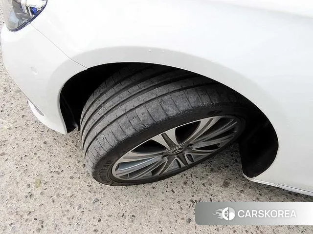 Mercedes-Benz E-Class W213 id 3354214 из Кореи 11