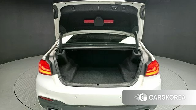 BMW 5 Series (G30) id 4294658 из Кореи 11