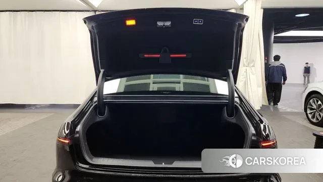 Hyundai Grandeur (GN7) id 3523262 из Кореи 11