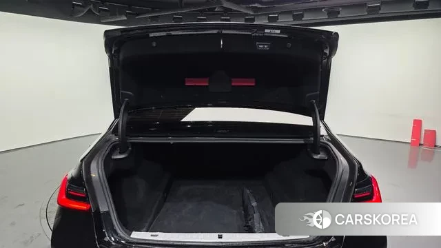 BMW 7 Series (G11) id 3374376 из Кореи 11