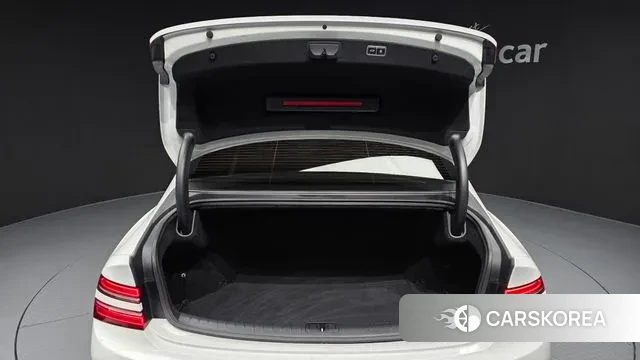 Genesis G80 (RG3) id 3697994 из Кореи 11