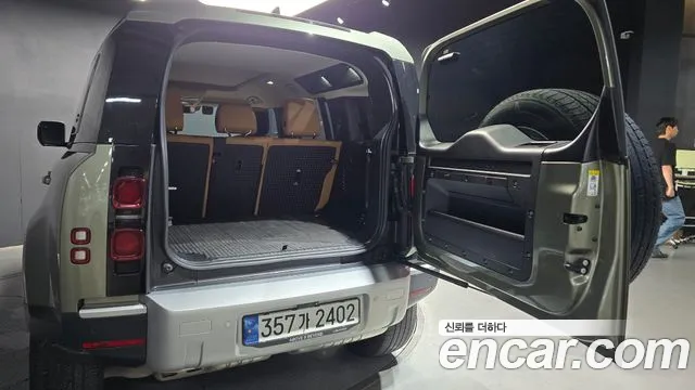 Land Rover Defender (L663) id 2842872 из Кореи 11