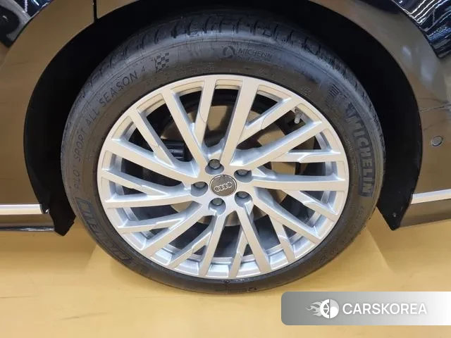 Audi A8 (D5) id 3718201 из Кореи 11