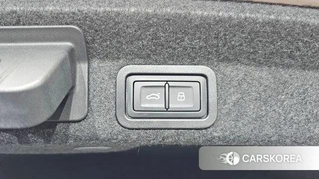 Audi A6 (C8) id 3820417 из Кореи 11