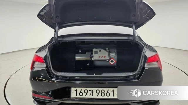 Hyundai Avante (CN7) id 4631900 из Кореи 11