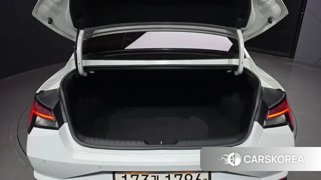 Hyundai Avante (CN7) id 3296859 из Кореи 11