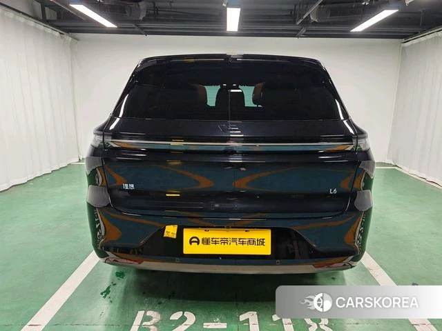 Ideal car Ideal L6 id 4205761 из Китая 11