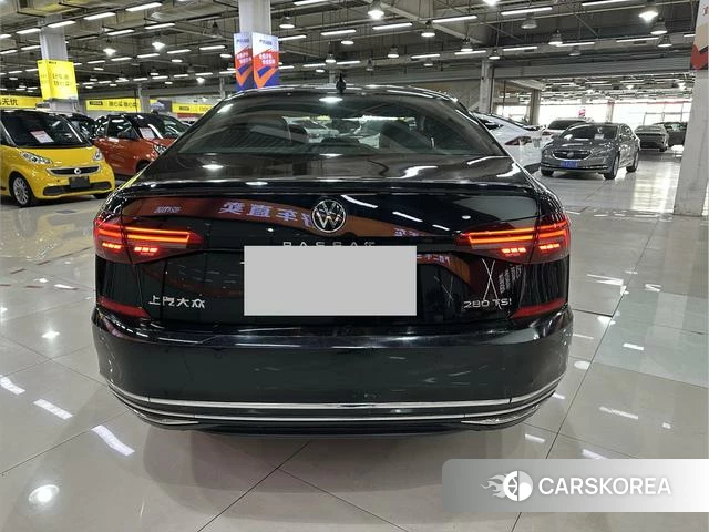 Volkswagen Passat id 4265854 из Китая 11