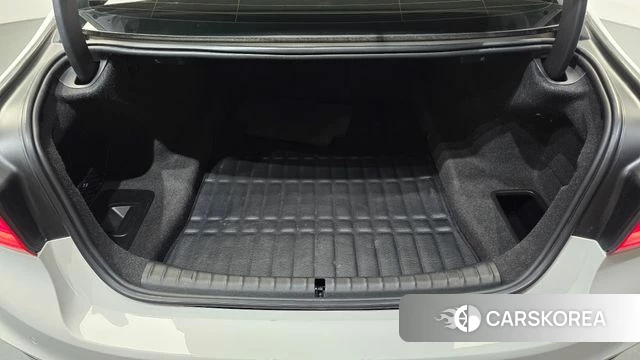 BMW 5 Series (G30) id 3936726 из Кореи 11