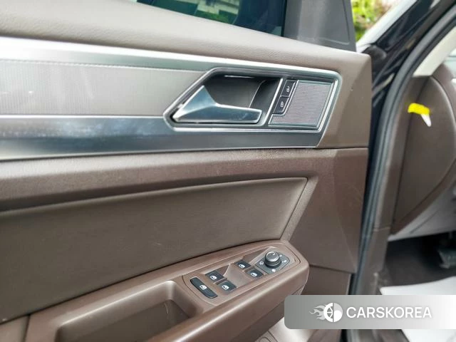 Volkswagen Tourang id 4274299 из Китая 11
