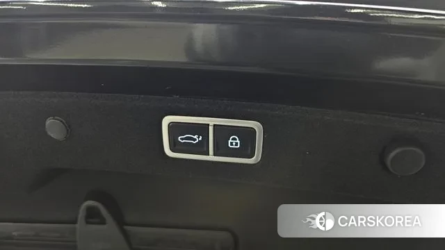 Hyundai Grandeur Hybrid (GN7) id 3620474 из Кореи 11