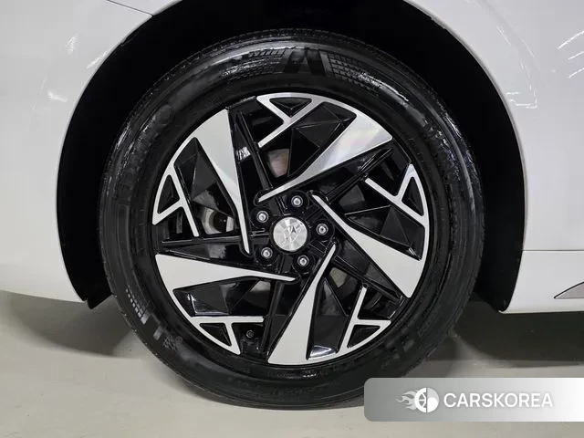 Hyundai The New Grandeur IG Hybrid id 3771739 из Кореи 11