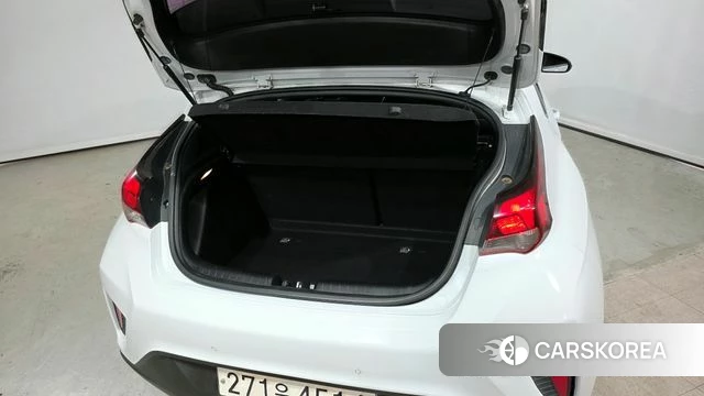 Hyundai Veloster (JS) id 3845883 из Кореи 11