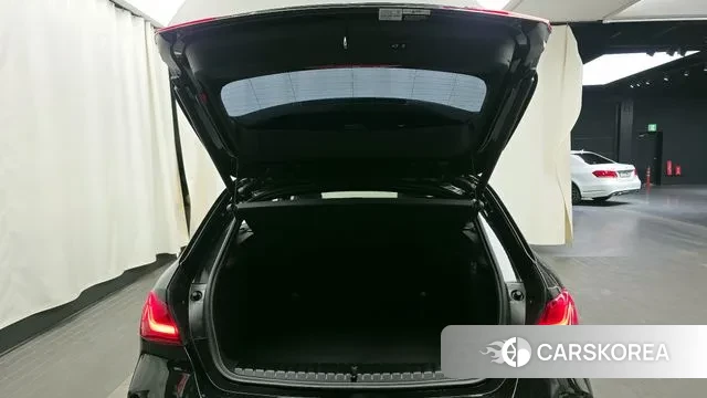 BMW 1 Series (F40) id 3751685 из Кореи 11